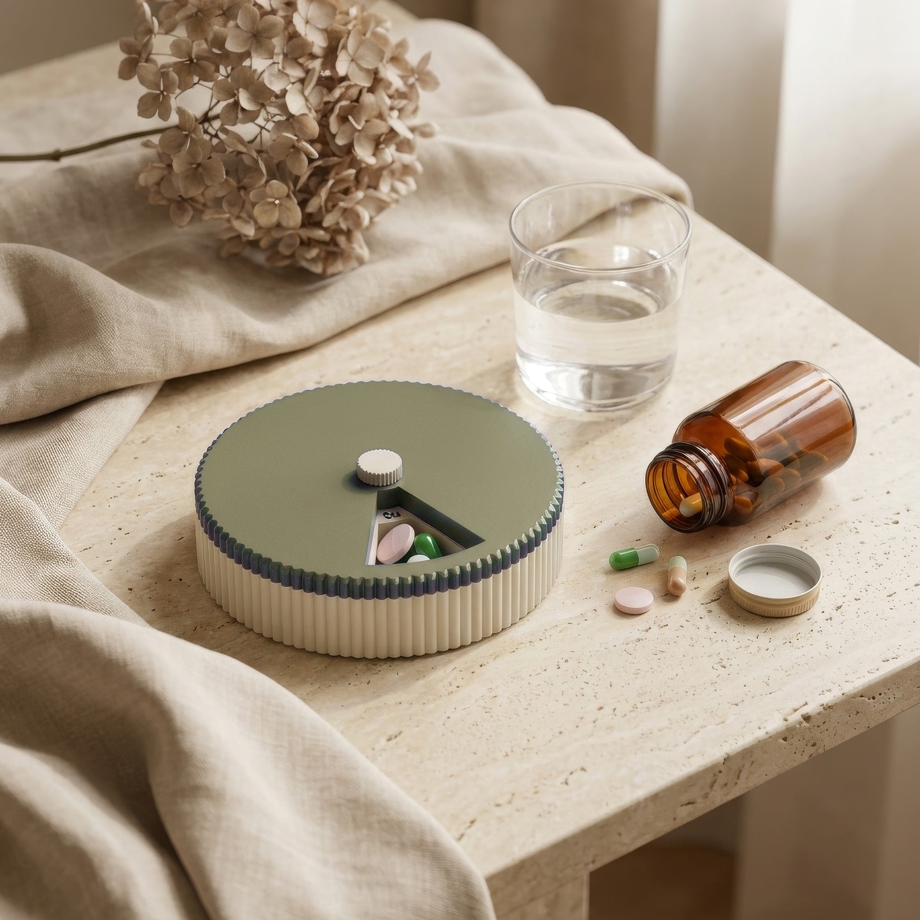 Personalized Round Pill Organizer – 7-Day Rotating Weekly Case